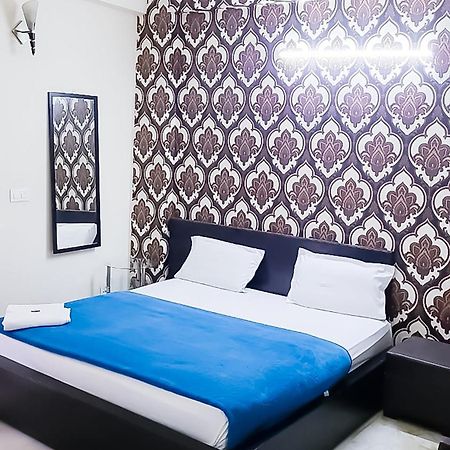 Deluxe Room In Cr Park Нью-Дели Экстерьер фото