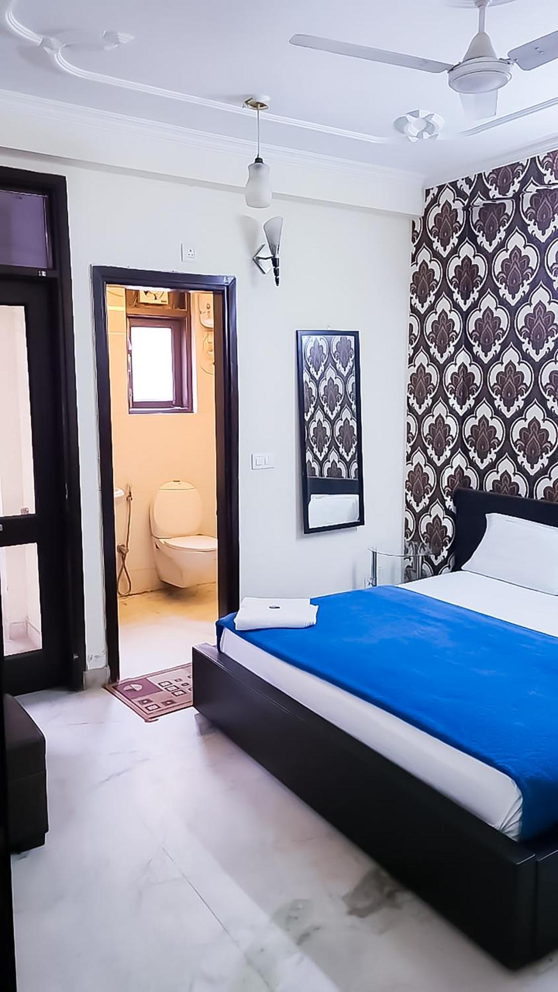 Deluxe Room In Cr Park Нью-Дели Экстерьер фото