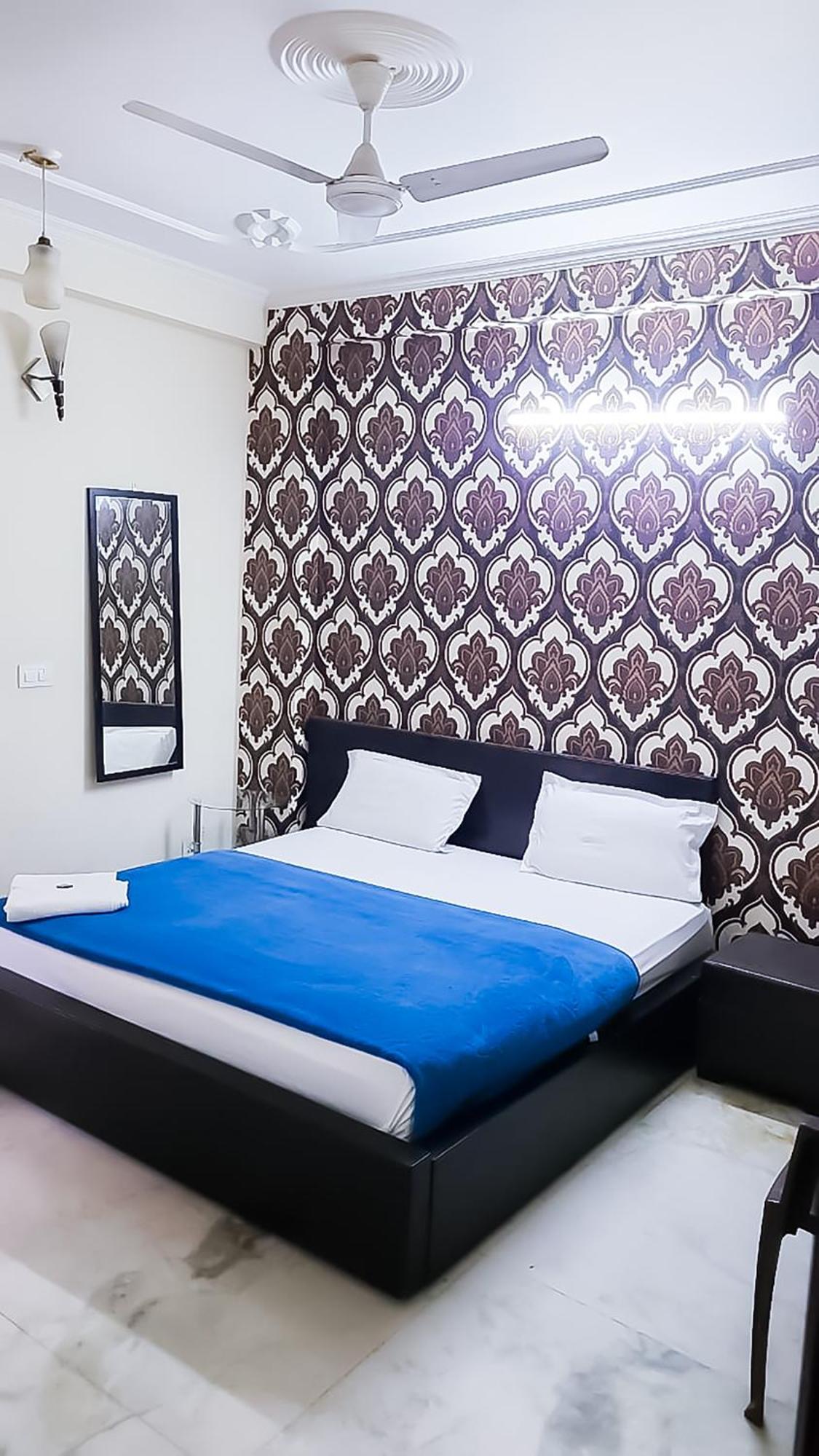 Deluxe Room In Cr Park Нью-Дели Экстерьер фото